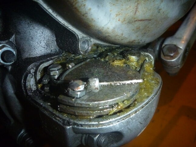 ベスパ　P　PX　シフトカバー　タイコ接触　シフト固い